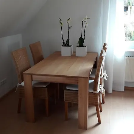 Helle 70 Qm Mit Herrlichem Blick