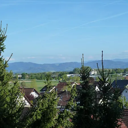 Helle 70 Qm Mit Herrlichem Blick * Teningen